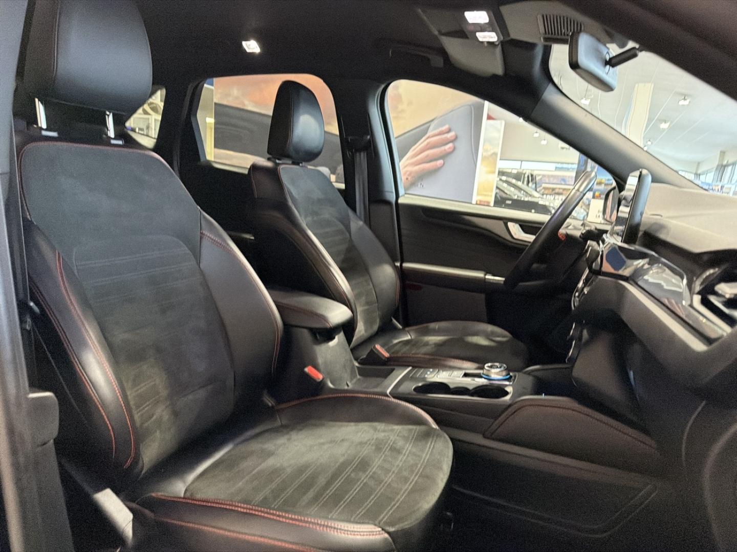 Image FORD Kuga 2.5 Duratec 190 ch FHEV E85 ST-Line X BVA