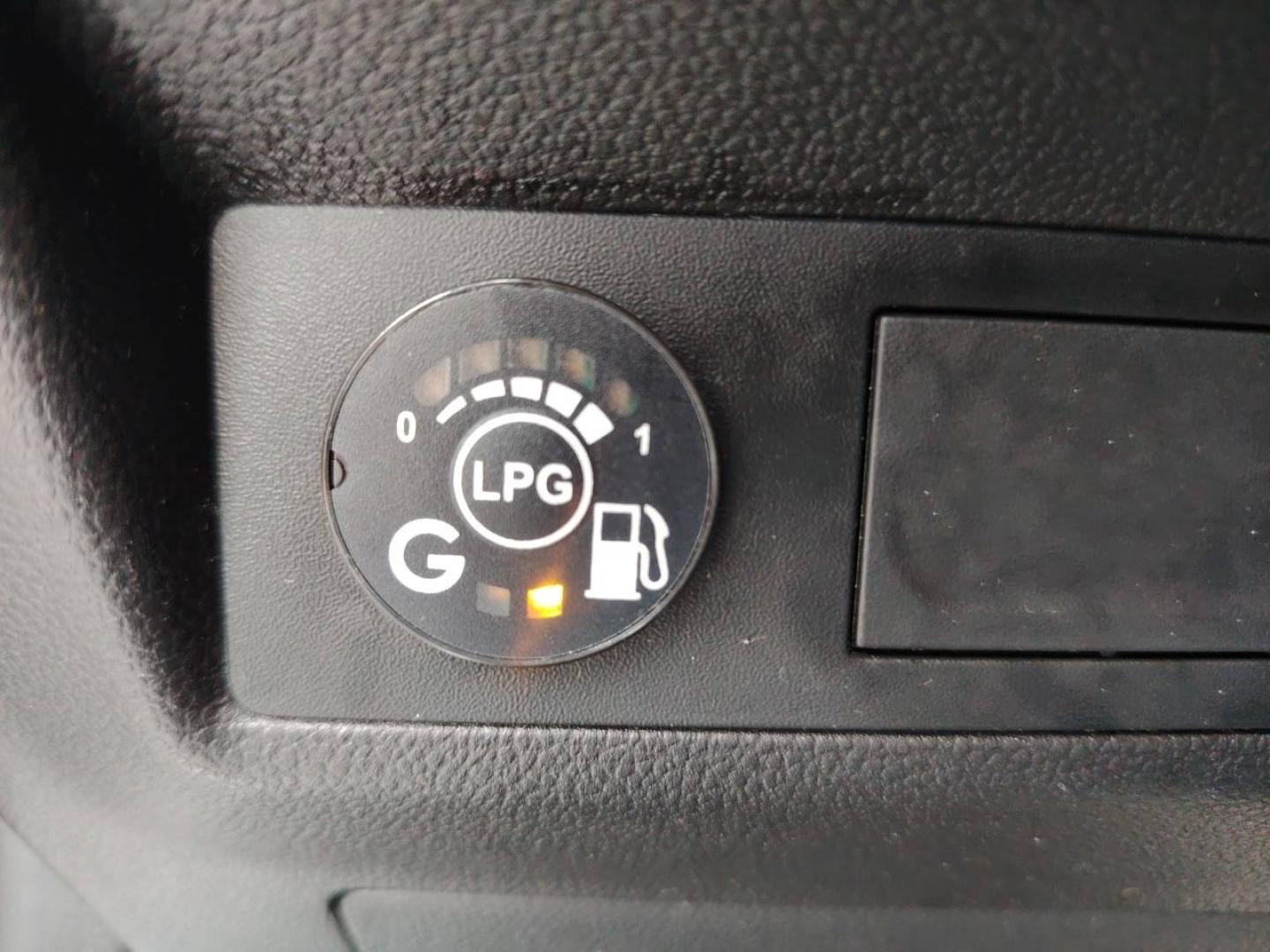 Image RENAULT Captur 1.0 TCe 100ch Business GPL -21