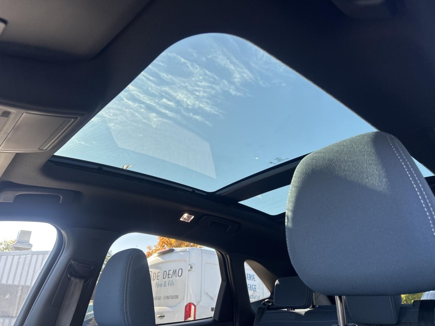 Image FORD Kuga 2.5 Duratec 180 ch Hybrid FlexiFuel (FHEV E85) Powershift 5p BLUECRUISE EDITION