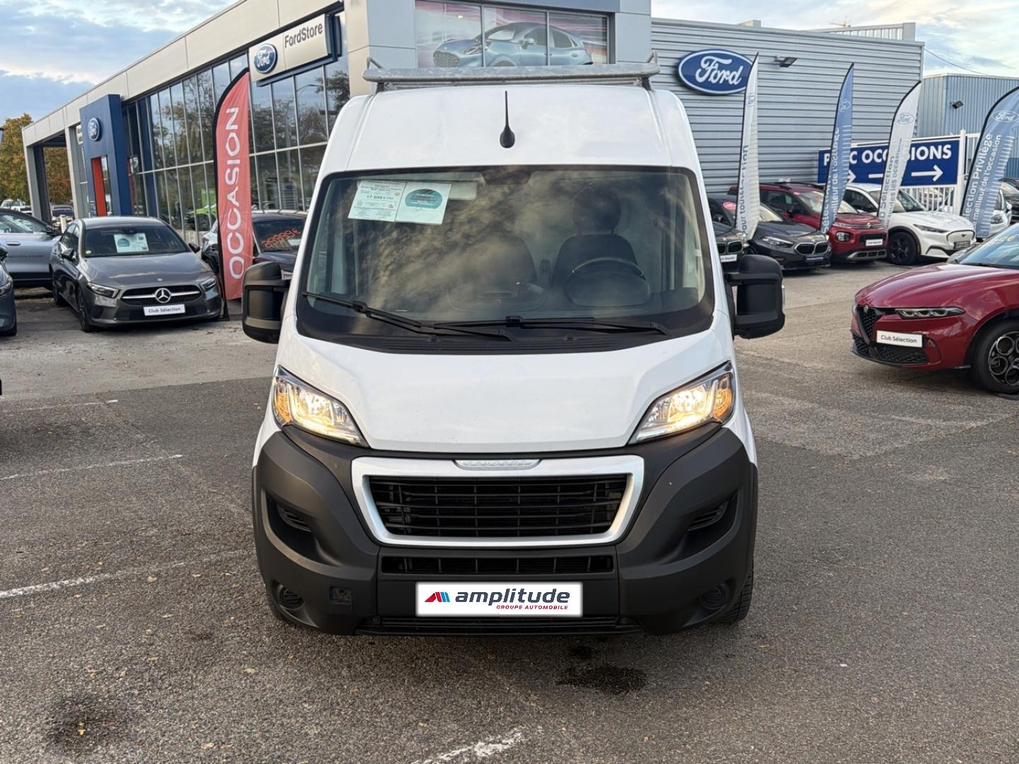 Image PEUGEOT Boxer Fg 333 L2H2 2.2 BlueHDi S&S 140ch Pro