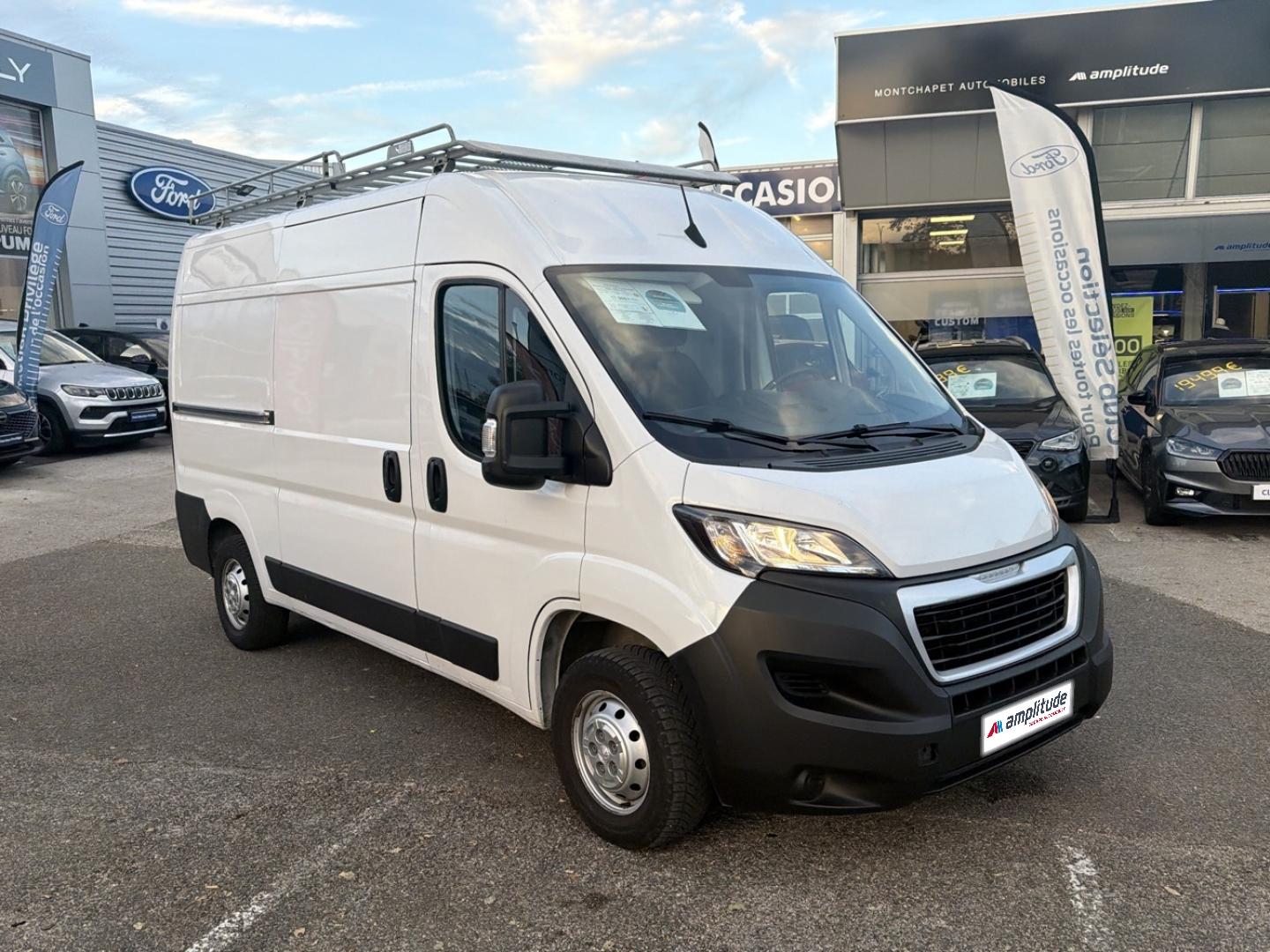 Image PEUGEOT Boxer Fg 333 L2H2 2.2 BlueHDi S&S 140ch Pro