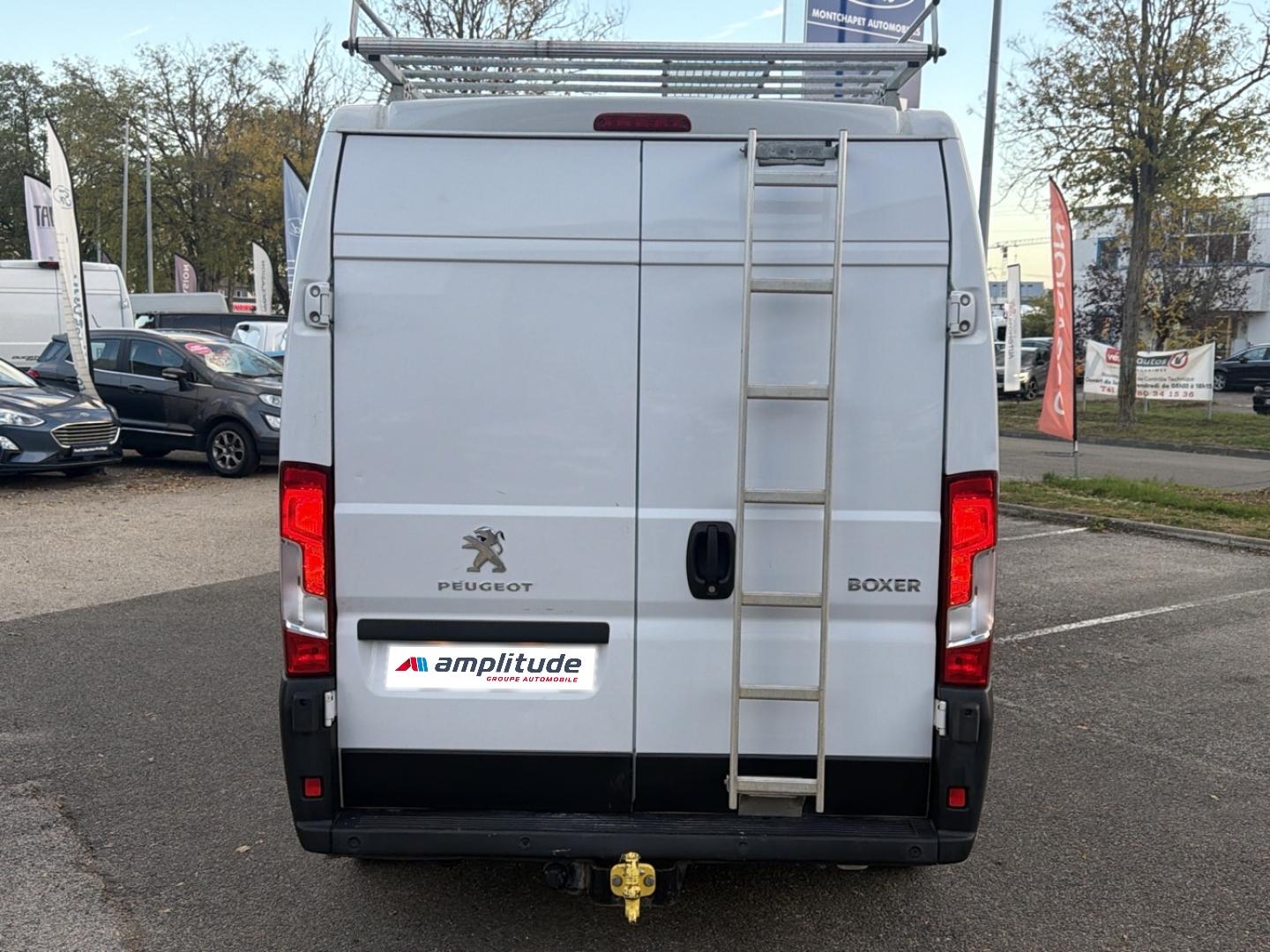 Image PEUGEOT Boxer Fg 333 L2H2 2.2 BlueHDi S&S 140ch Pro