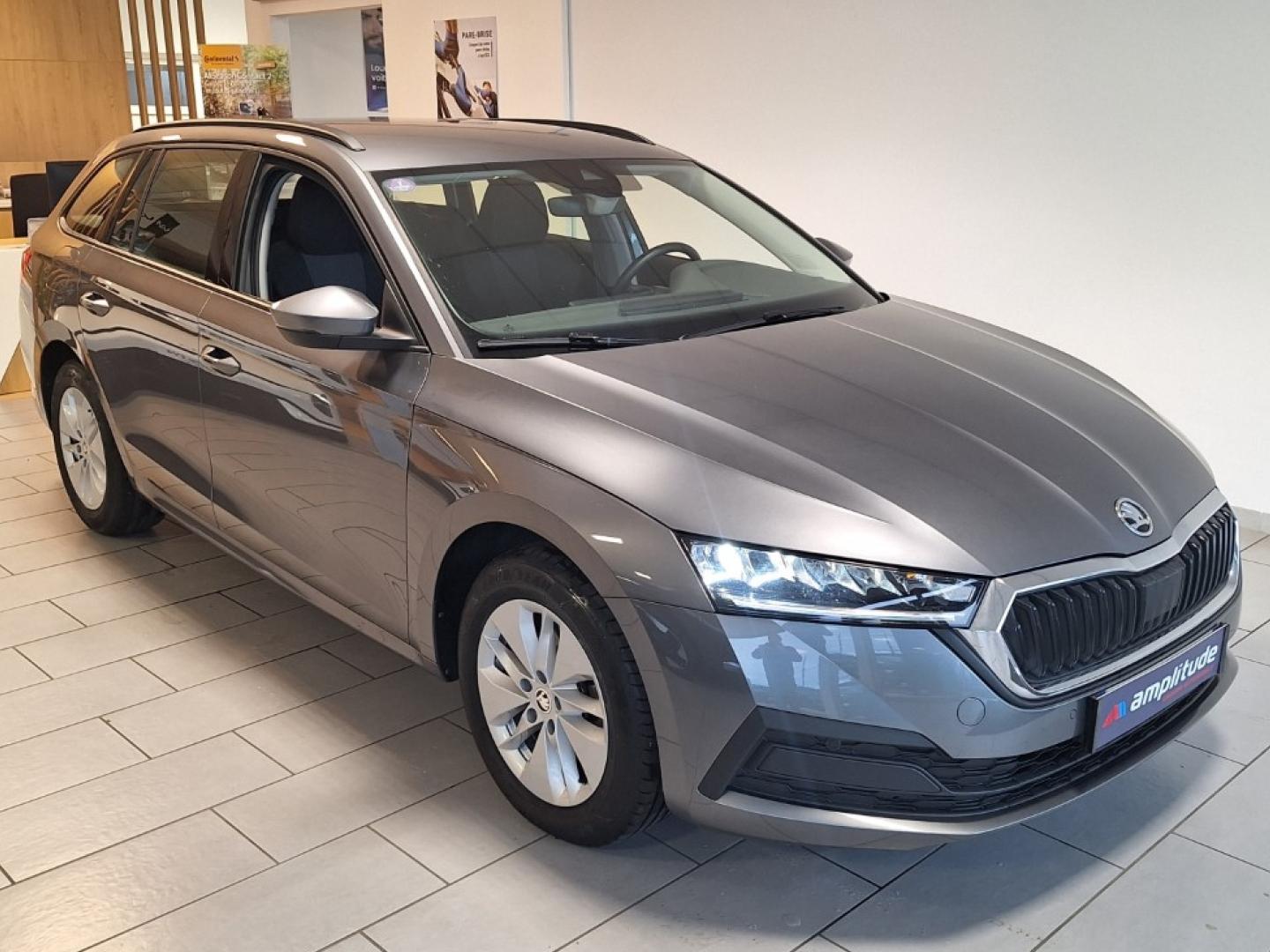 Image SKODA Octavia Combi 1.0 TSI MHEV 110ch Business DSG7