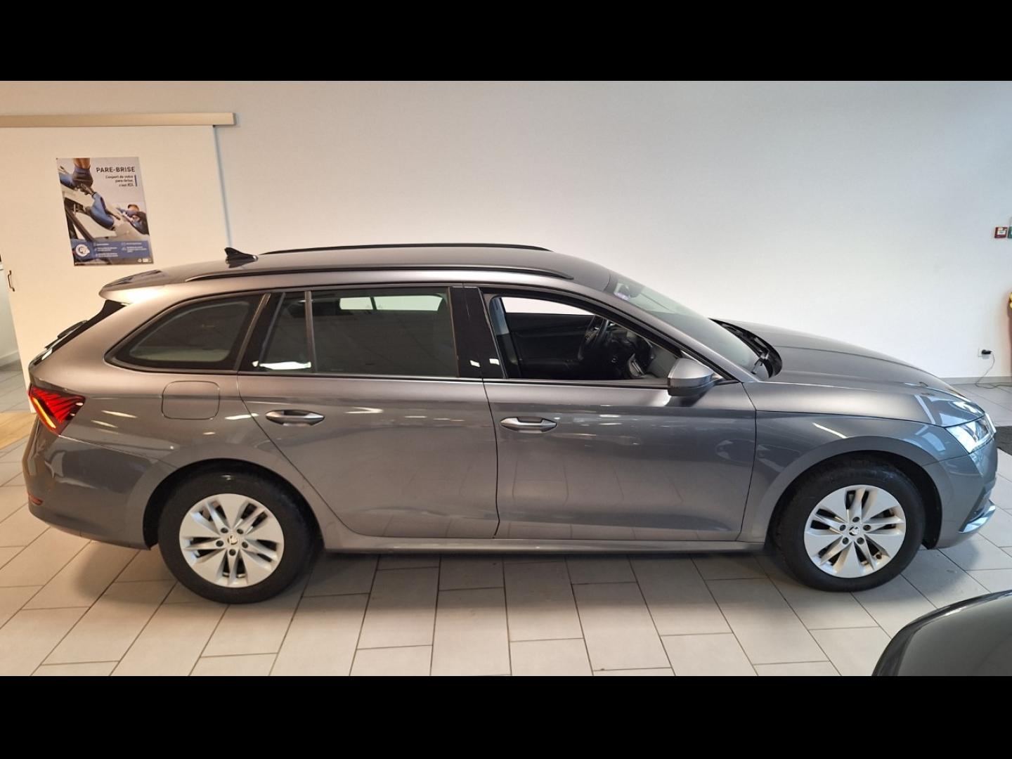 Image SKODA Octavia Combi 1.0 TSI MHEV 110ch Business DSG7
