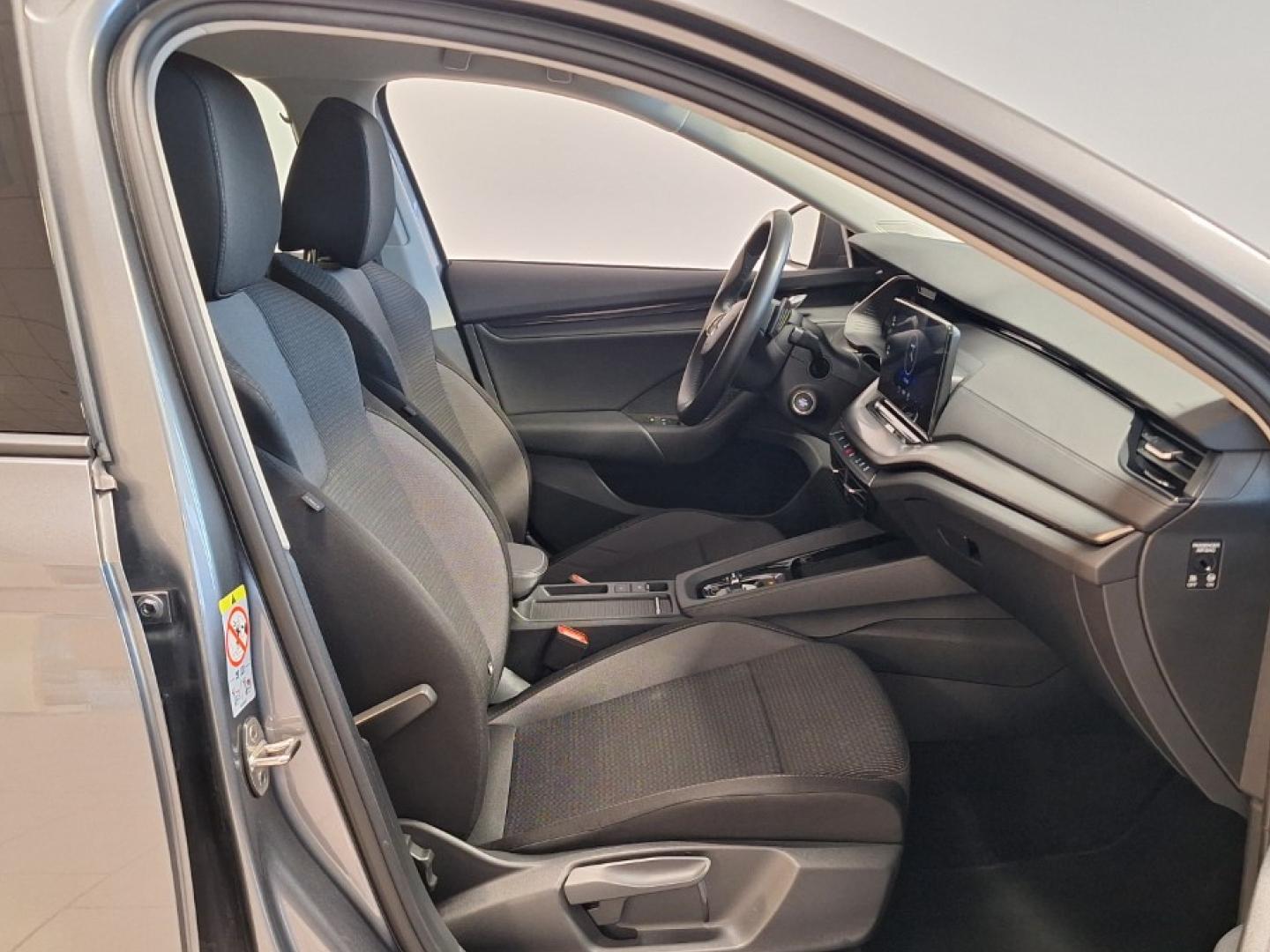 Image SKODA Octavia Combi 1.0 TSI MHEV 110ch Business DSG7