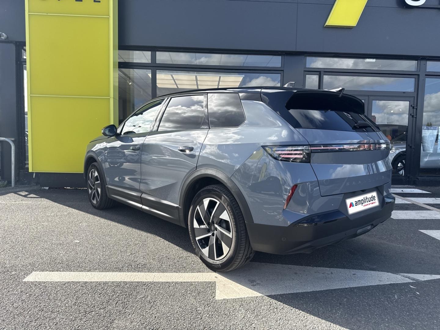 Image OPEL Grandland 1.2 Turbo Hybrid 145ch Ultimate e-DCT6