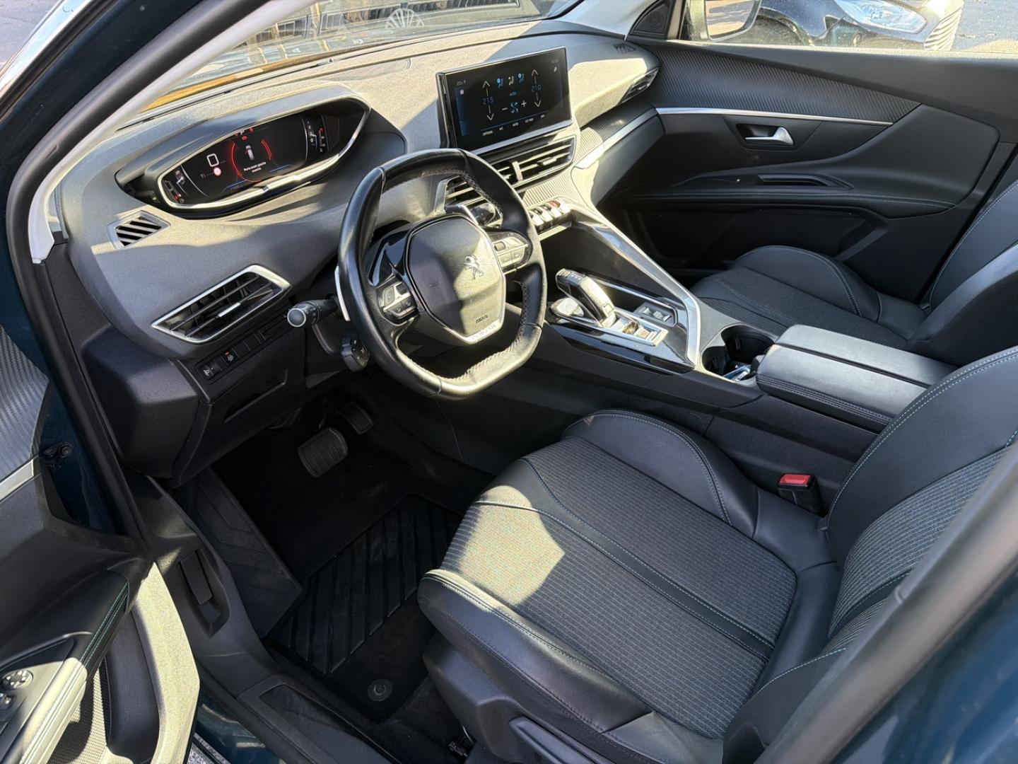 Image PEUGEOT 5008 1.5 BlueHDi 130ch S&S Allure EAT8