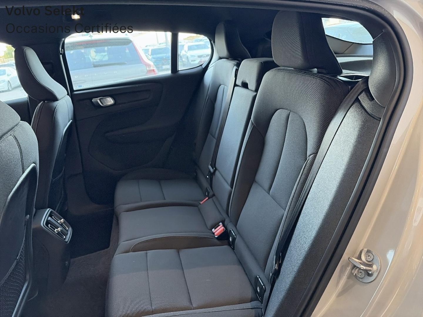 Image VOLVO EX40 P5 238ch Start