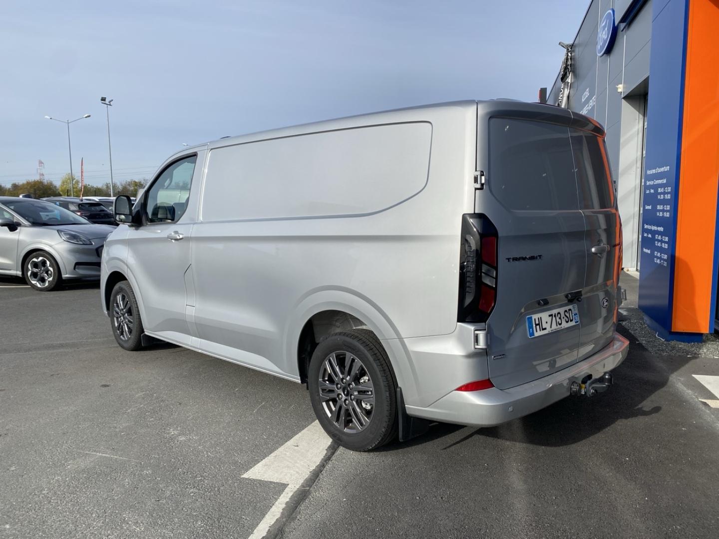 Image FORD Transit Custom Fg 320 L1H1 2.5 Duratec 232ch Hybride rechargeable Limited CVT