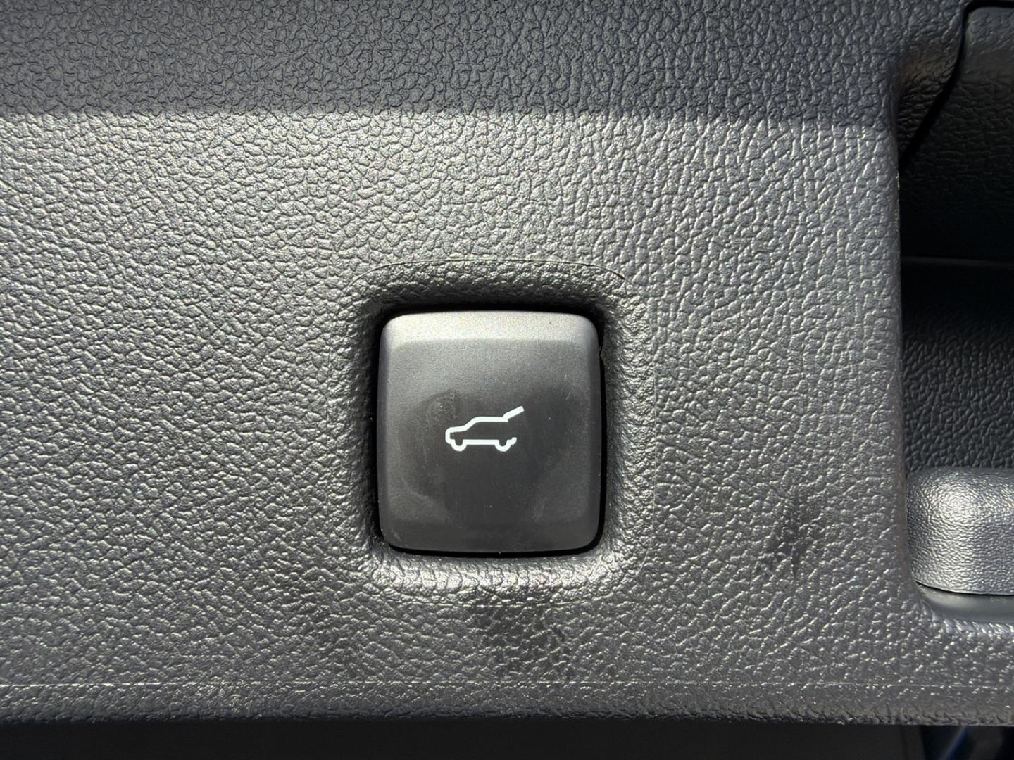 Image FORD Kuga 2.5 Duratec 180 ch Hybrid FlexiFuel ST-Line X Powershift