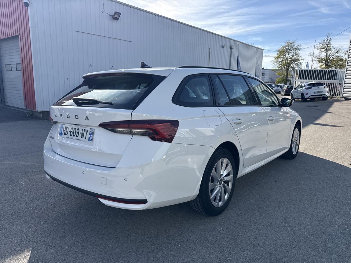 Image SKODA Octavia Combi 1.5 TSI ACT Hybrid 116ch Selection DSG7