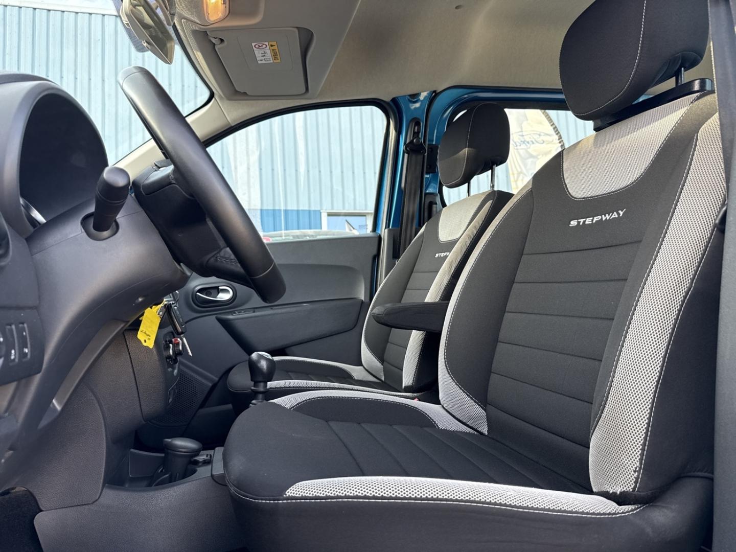 Image DACIA Dokker 1.5 Blue dCi 95ch Stepway - 20