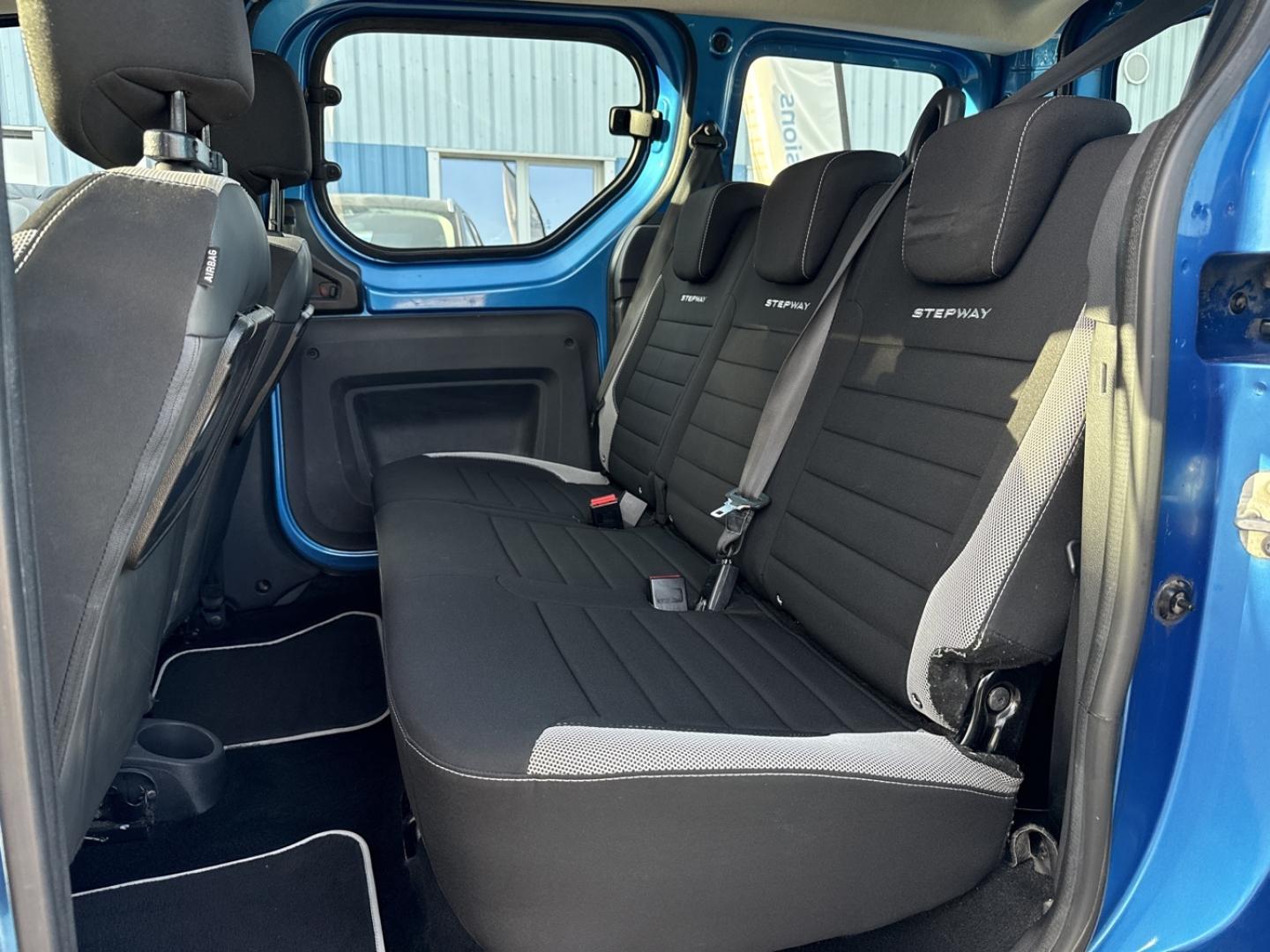 Image DACIA Dokker 1.5 Blue dCi 95ch Stepway - 20