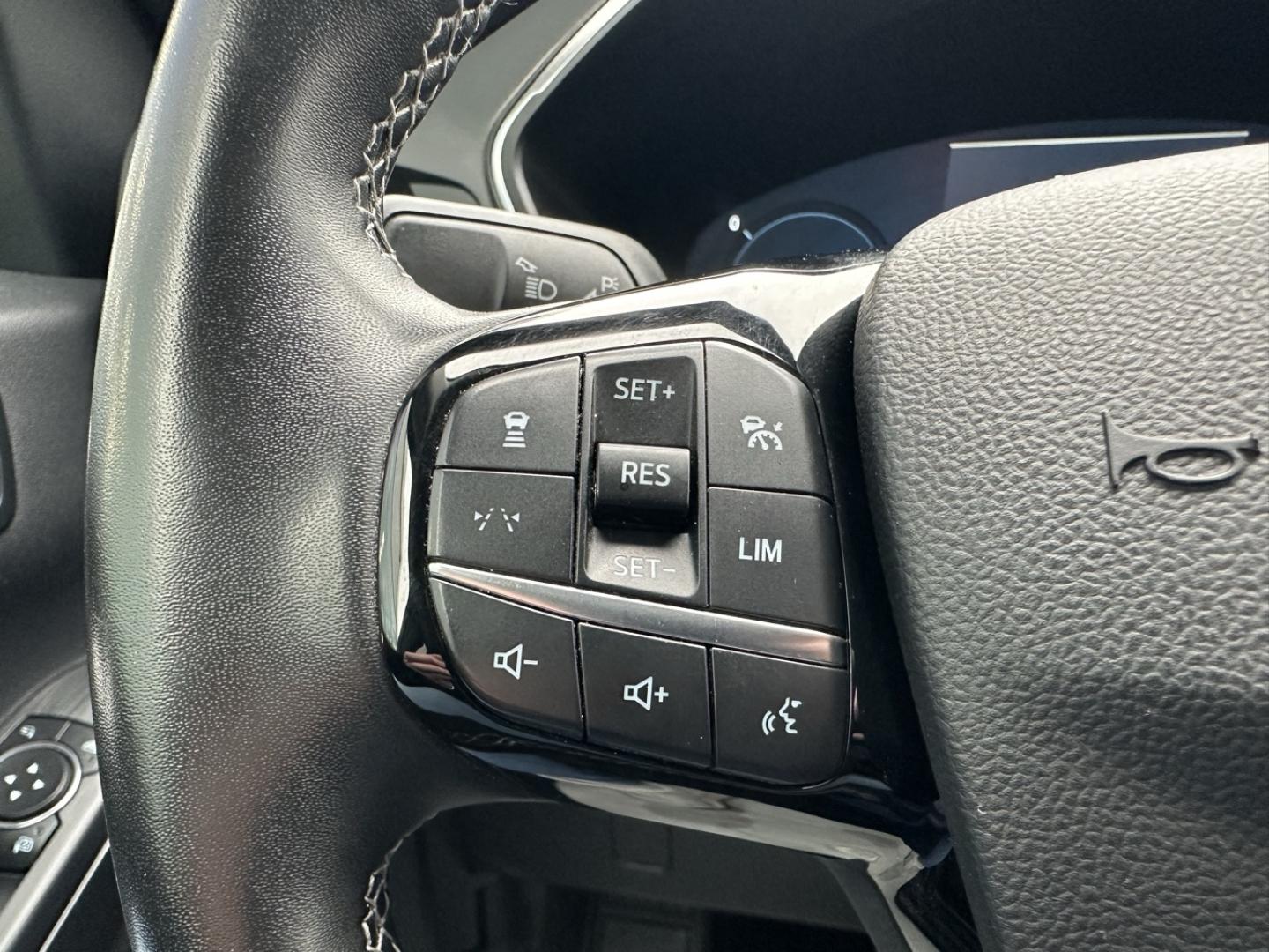 Image FORD Kuga 2.5 Duratec 180ch Hybrid FlexiFuel Active X Powershift