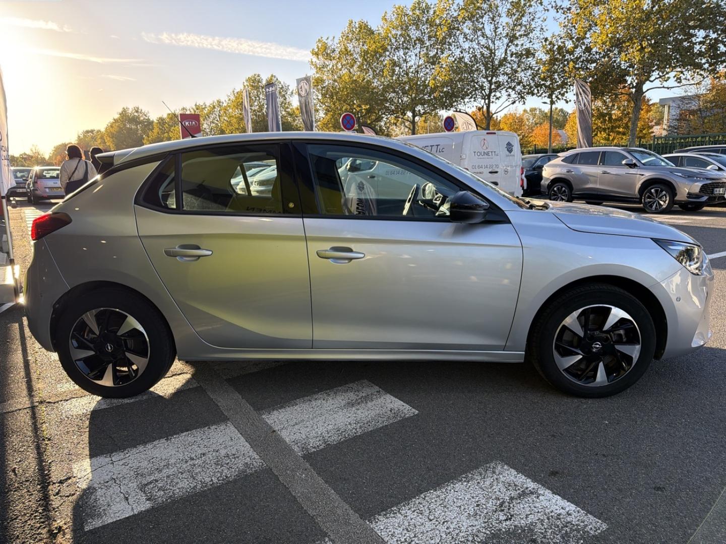 Image OPEL Corsa Corsa-e 136ch Elegance Business
