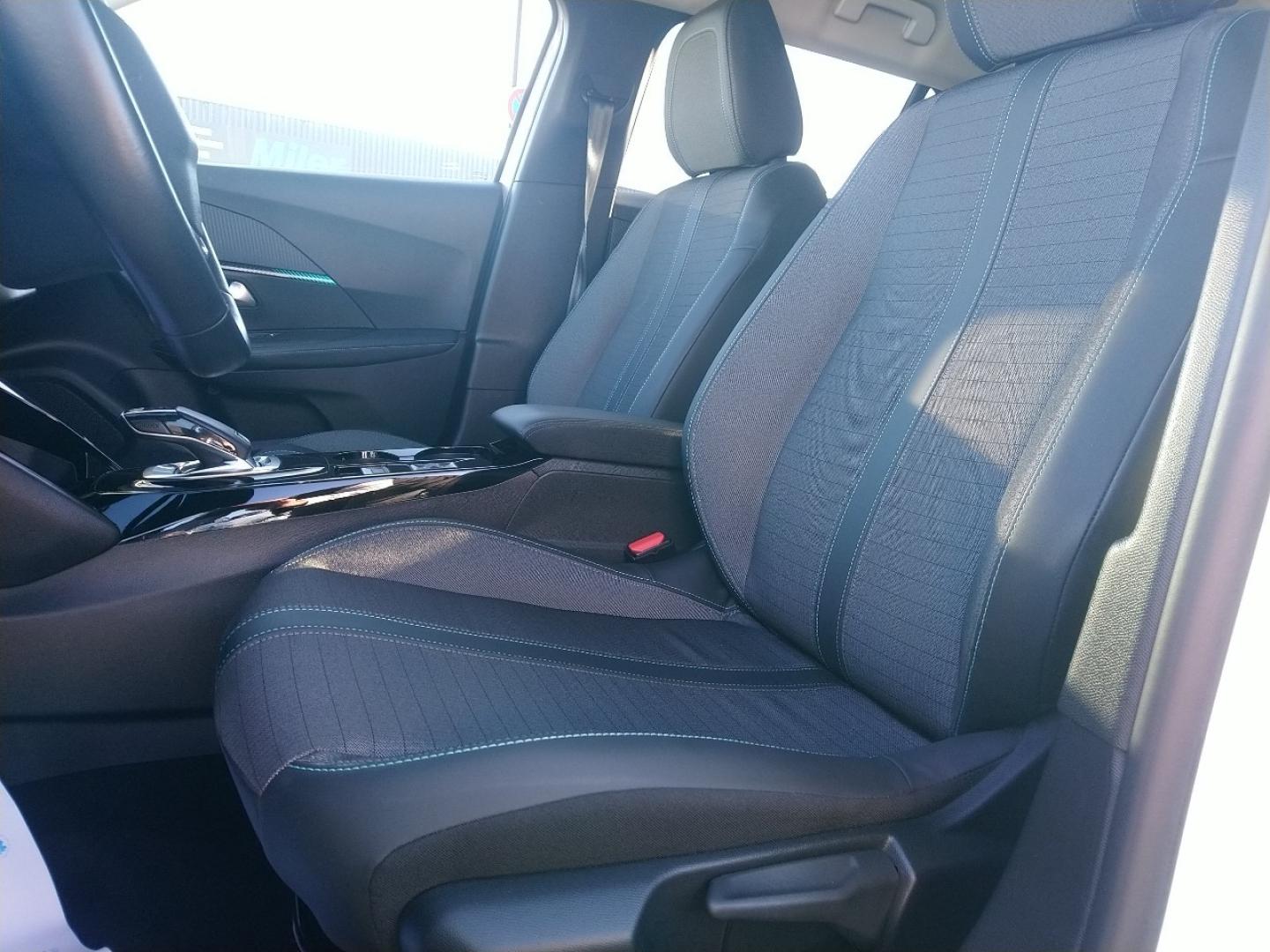 Image PEUGEOT 2008 1.5 BlueHDi 130ch S&S Allure Pack EAT8 125g