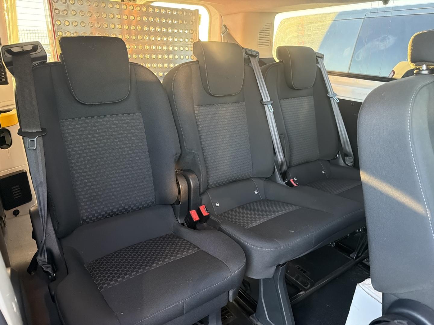 Image FORD Transit Custom Kombi 320 L2H1 2.0 EcoBlue 130 ch mHEV Trend Business TPMR