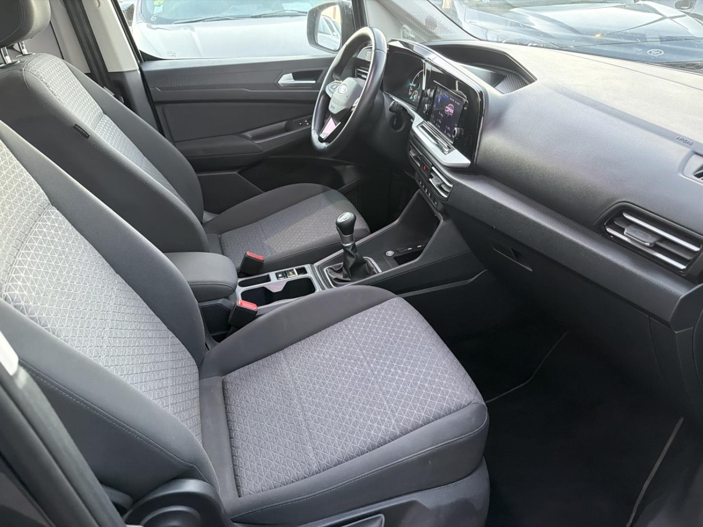 Image FORD Grd Tourneo Connect 2.0 EcoBlue 102 ch Titanium