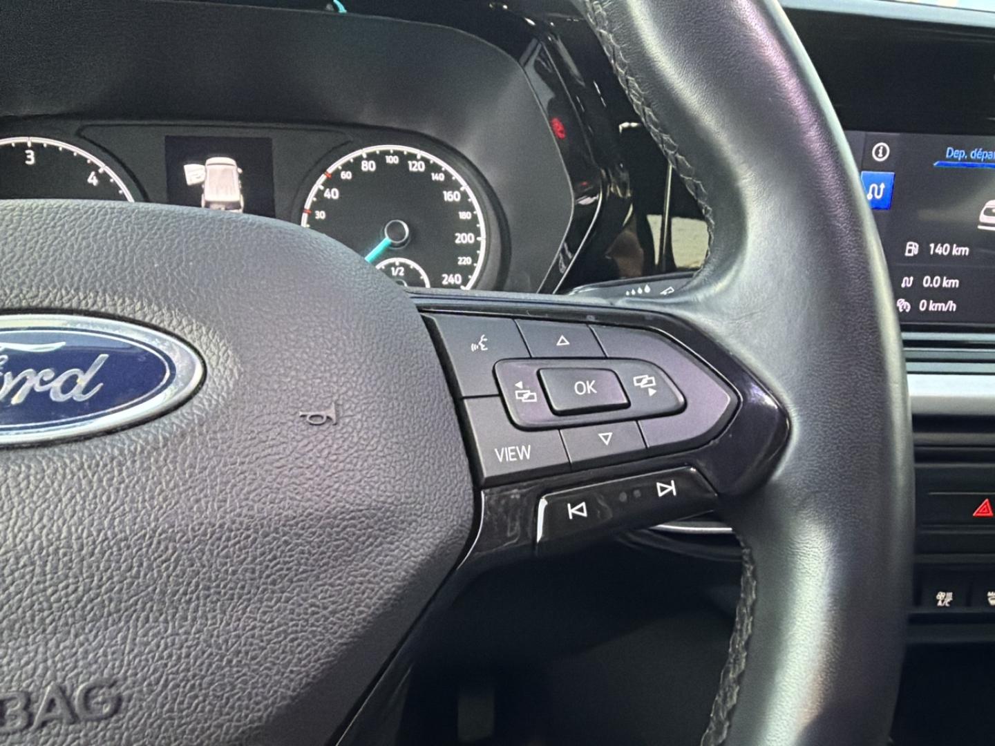 Image FORD Grd Tourneo Connect 2.0 EcoBlue 102 ch Titanium